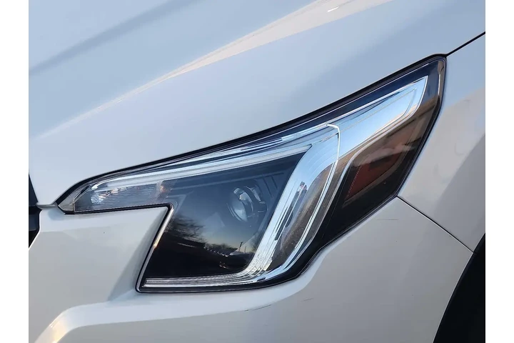 $26929 : Subaru Forester 2023 AWD Pre image 9