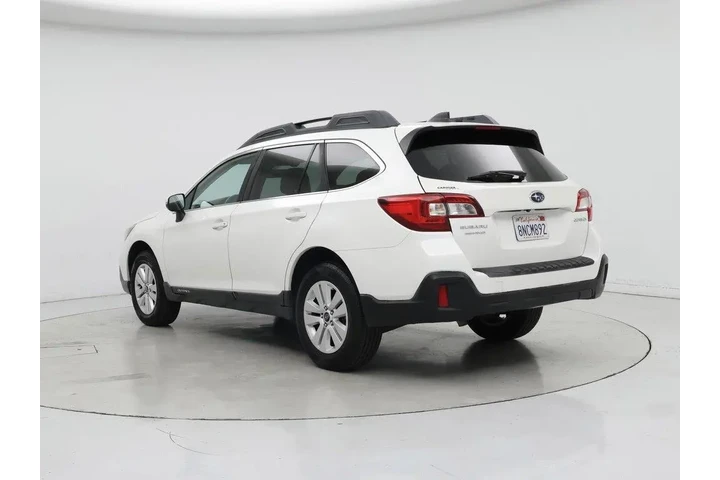 $15998 : Subaru Outback 2018 AWD 2.5i image 2