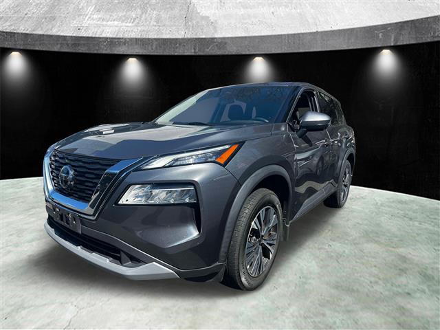 $19985 : Pre-Owned 2021 Rogue AWD SV image 3