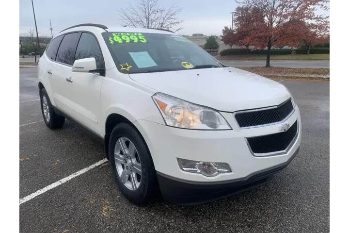 $4995 : 2011 Traverse LT image 8