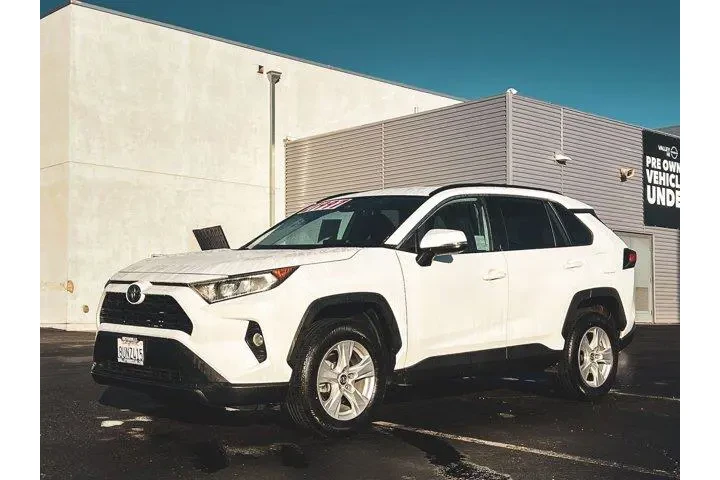 $21997 : Toyota RAV4 2020 XLE 4dr SUV image 7