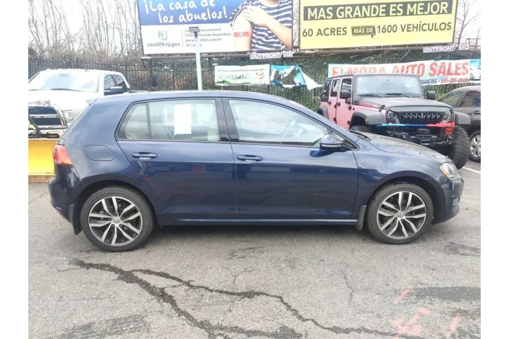 $13499 : 2016 Golf TSI SE image 5