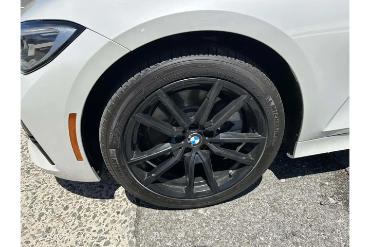 $23985 : BMW 3 Series 2019 AWD 330i x image 7