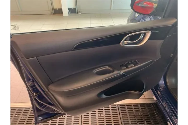 $12500 : Nissan Sentra 2019 SV 4dr Se image 4