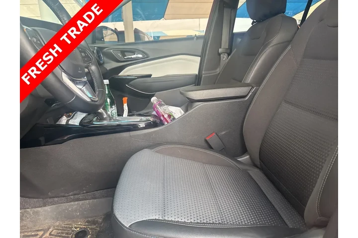 $19461 : Chevrolet Trax 2024 LT 4dr C image 6