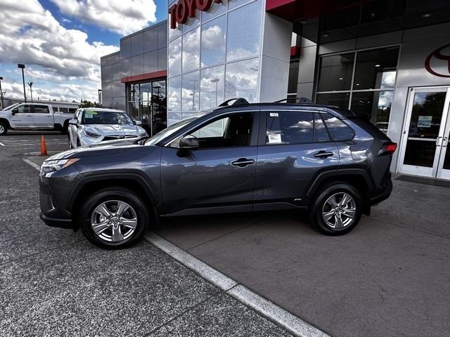 $33699 : 2024 RAV4 Hybrid LE image 2