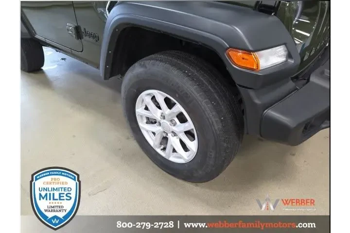 $29450 : Jeep Wrangler 2023 4x4 Sport image 3