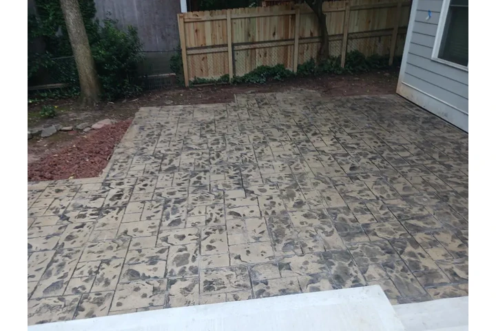 Concrete & Landscaping Service image 4
