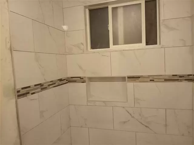 Shower cocinas gabinets image 2