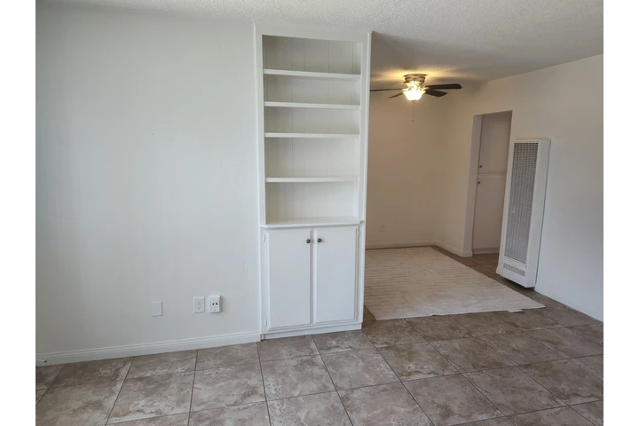 $1950 : Apartamento 1br en SD 92104 image 5