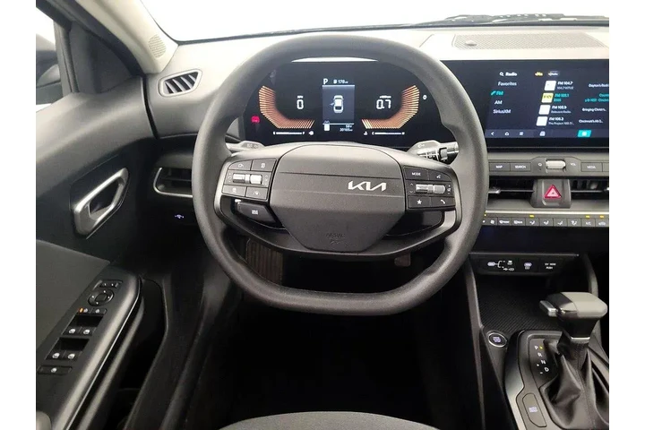 $22998 : Kia K4 2025 LXS 4dr Sedan image 10