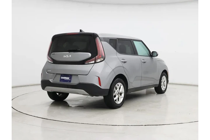 $16998 : Kia Soul 2024 LX 4dr Crossov image 8