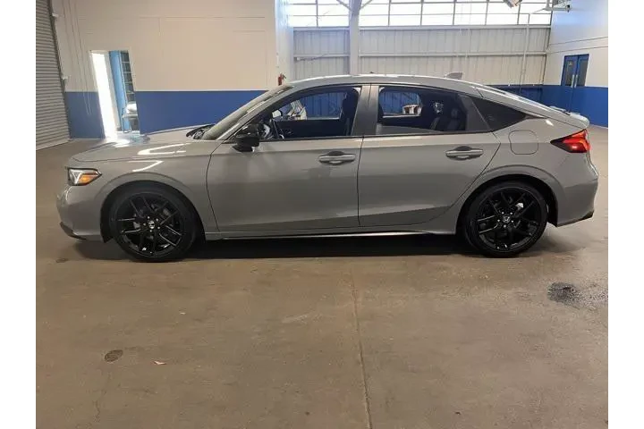 $24421 : Honda Civic 2025 Sport 4dr H image 6