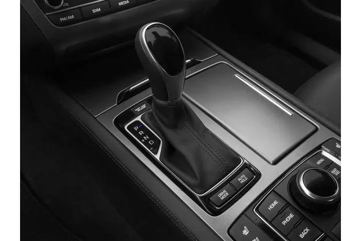 $11240 : Hyundai Genesis 2016 3.8L 4d image 10