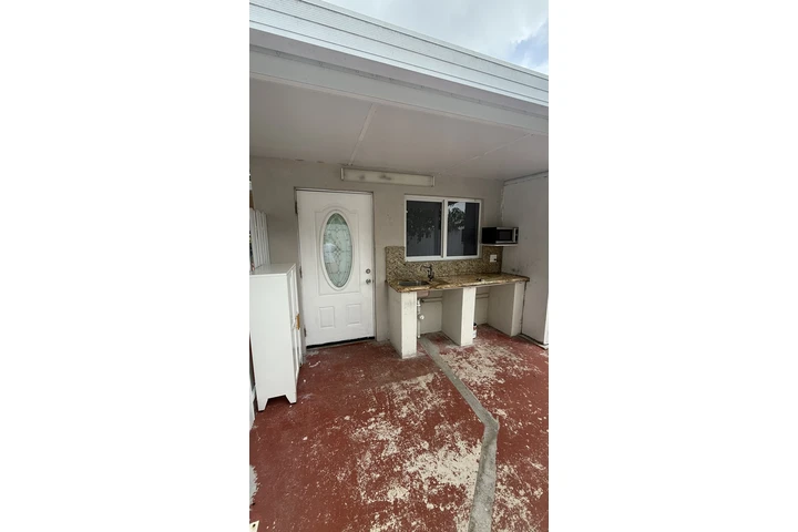 $1200 : Estudio image 4
