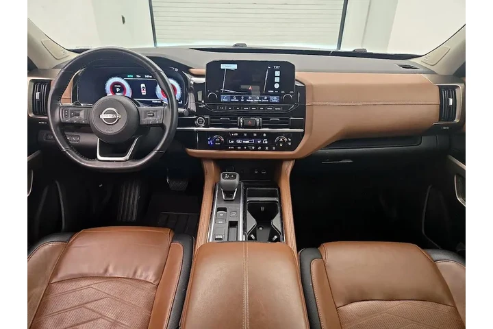 $31998 : Nissan Pathfinder 2023 Plati image 9