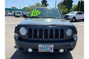 2011 Patriot Latitude thumbnail