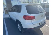 $9593 : Volkswagen Tiguan Limited 20 thumbnail