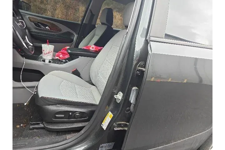 $17490 : GMC Terrain 2021 SLE 4dr SUV image 8