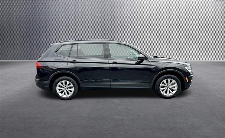 $18333 : 2020 Tiguan 2.0T S image 8