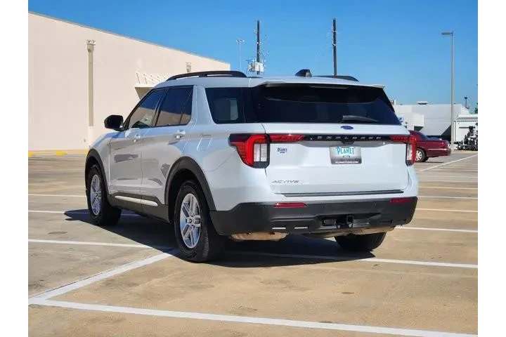 $39517 : Ford Explorer 2025 Active 4d image 7