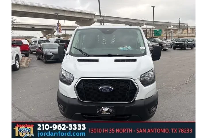 $32885 : Ford Transit 2024 250 3dr SW image 2
