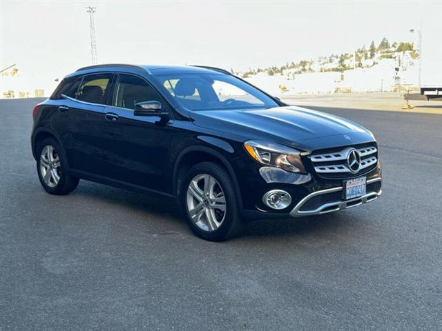 $21488 : 2019 Mercedes-Benz GLA GLA 25 image 8