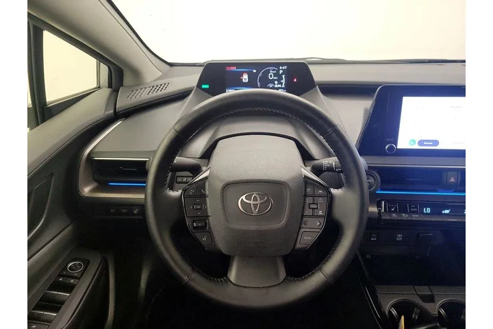 $29998 : Toyota Prius 2024 XLE 4dr Ha image 10