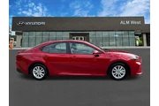 $26420 : Toyota Camry 2025 LE 4dr Sed thumbnail