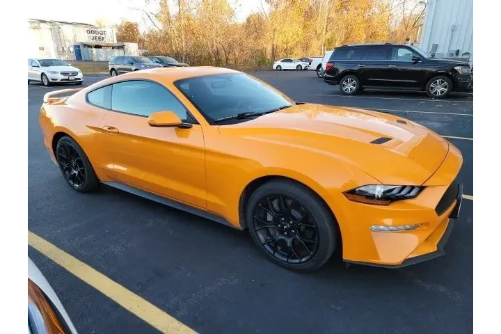 $21971 : Ford Mustang 2018 EcoBoost 2 image 6