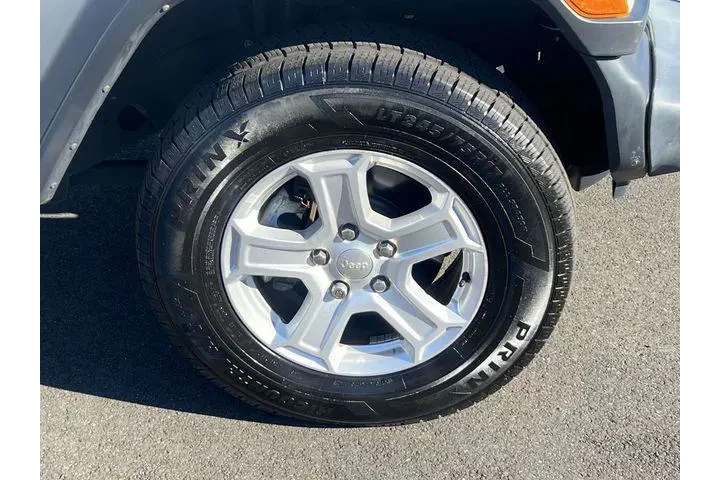 $28187 : Jeep Wrangler Unlimited 2021 image 7