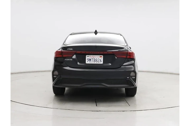 $19998 : Kia Forte 2024 LXS 4dr Sedan image 6