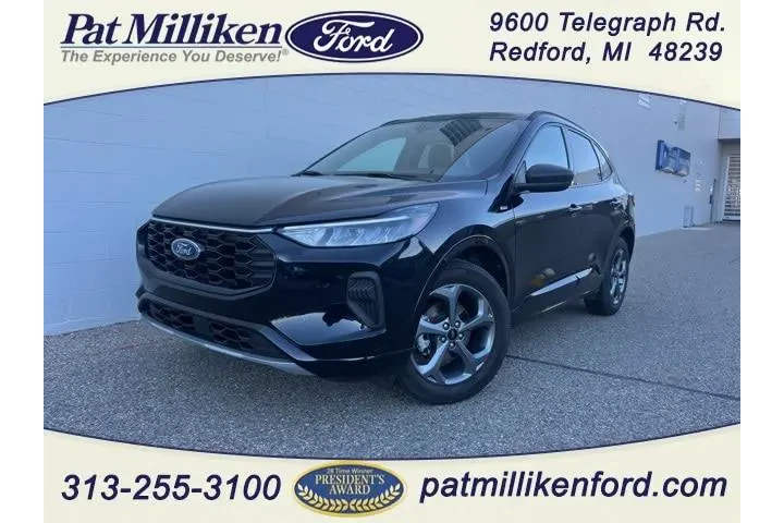 $23701 : Ford Escape 2023 AWD ST-Line image 1