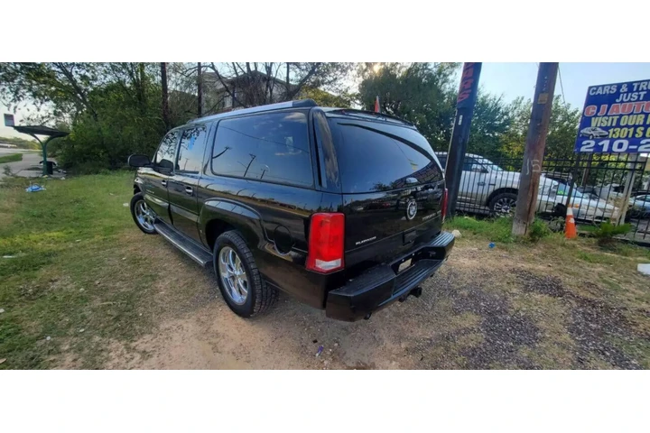 $3995 : 2005 CADILLAC ESCALADE ESV200 image 9