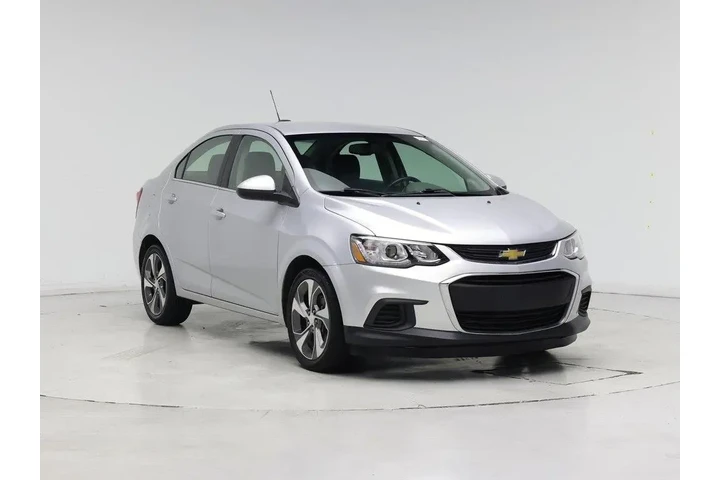 $12998 : Chevrolet Sonic 2019 Premier image 1