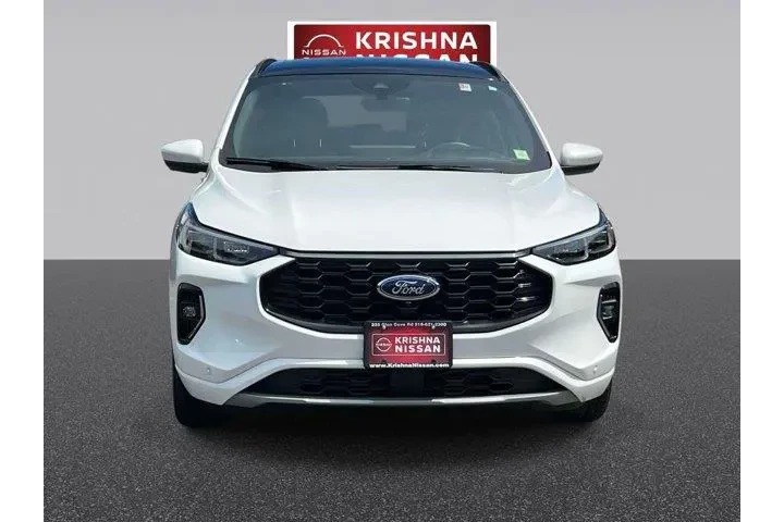 $27989 : Ford Escape 2023 AWD ST-Line image 6