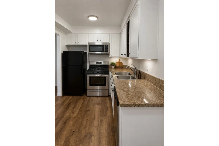 $2000 : Apartamento image 1