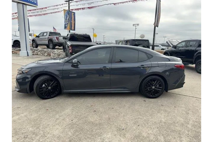 $30941 : Toyota Camry 2025 LE 4dr Sed image 10