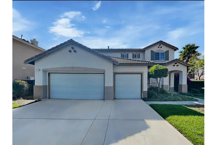$1250 : Single family home for rent image 1