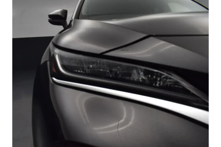 $18795 : Toyota Venza 2021 AWD LE 4dr image 6