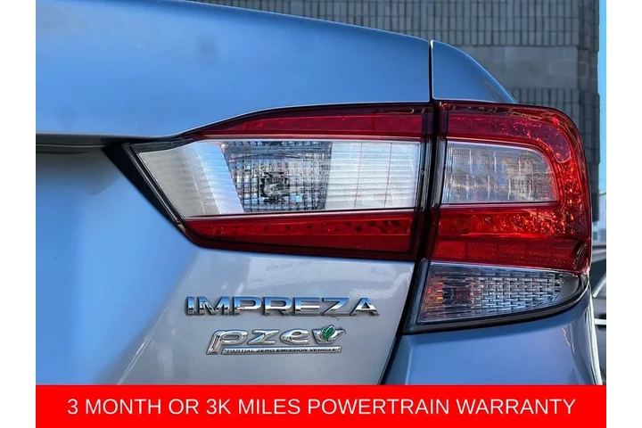 $10588 : 2017 Impreza 2.0i Limited image 10