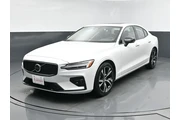 Volvo S60 2024 B5 Core Dark