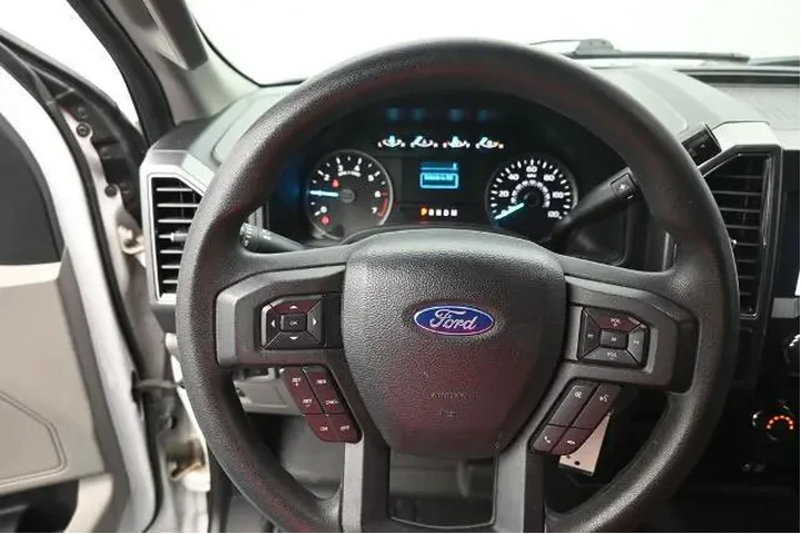 $31998 : Ford F-150 2019 4x4 XL 4dr S image 6