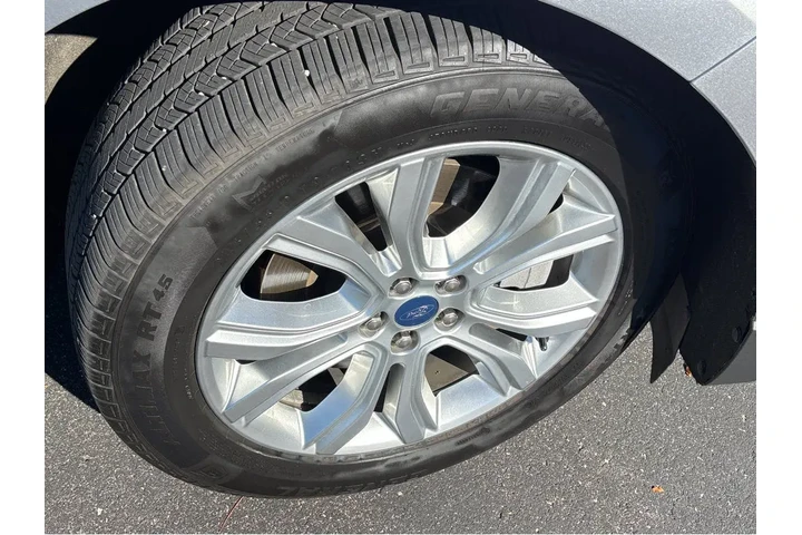 $20000 : 2021 Edge Titanium image 10