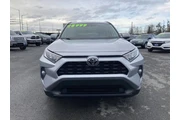 $28999 : 2020 RAV4 XLE thumbnail