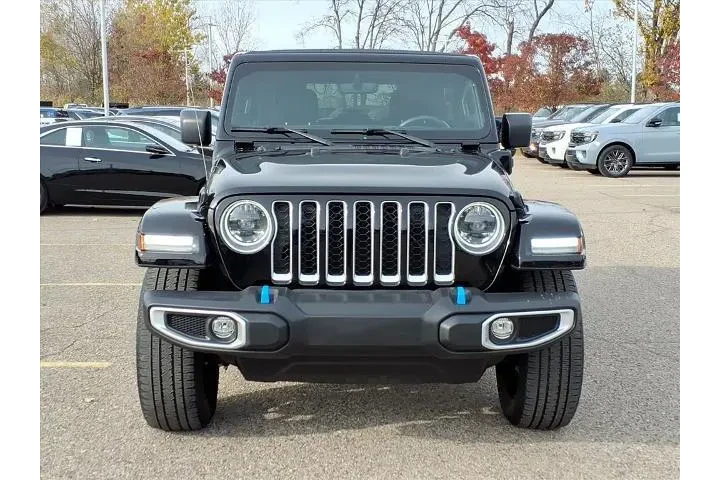 $31950 : Jeep Wrangler 2023 4x4 High image 2