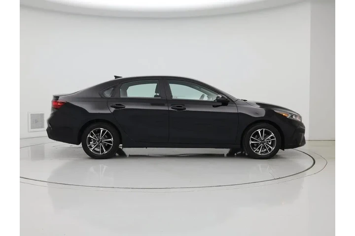 $19998 : Kia Forte 2024 LXS 4dr Sedan image 7