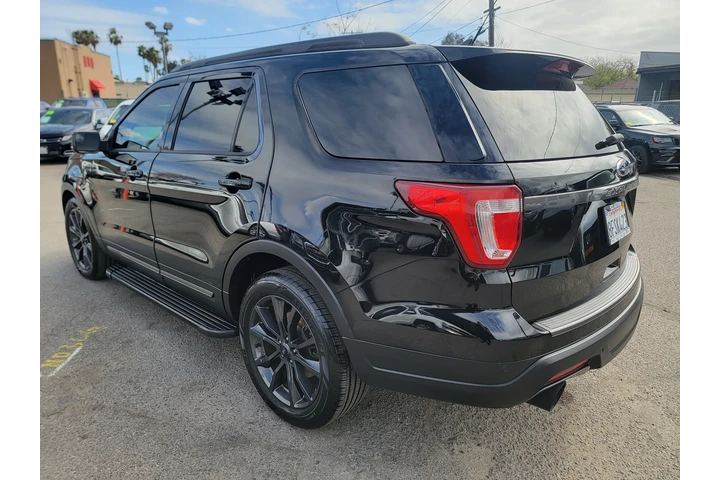 2018 Ford Explorer XLT image 4