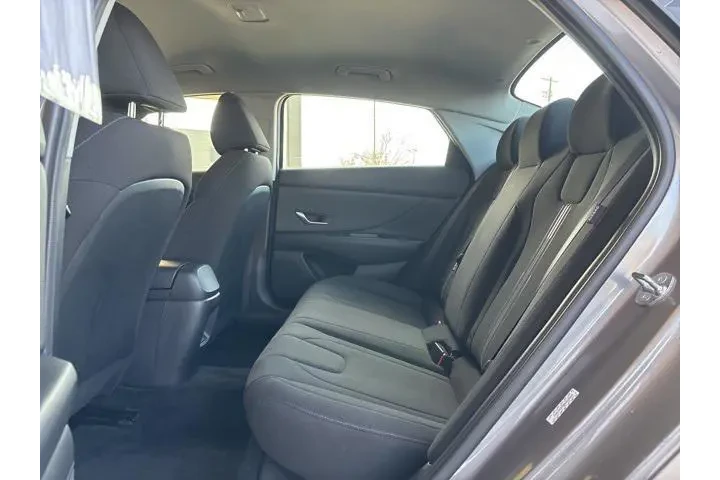 $19998 : Hyundai ELANTRA 2024 SEL 4dr image 5