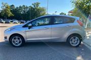 $8498 : 2018 Fiesta SE thumbnail